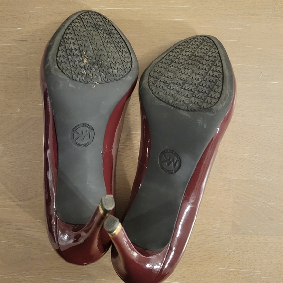 Michael Kors Heels Sz 7 - Picture 9 of 11